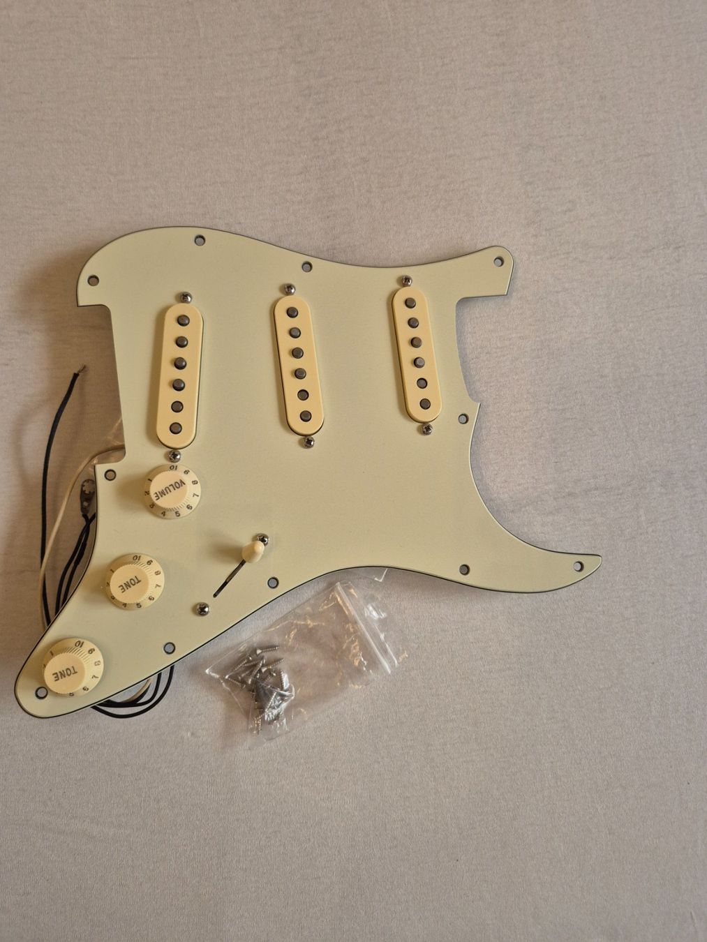 Fender Strumenti musicali: Fender stratocaster Completes Schlagbrett mit Fat50s pickups – Usato da Zürich venduto da mtm_6wl8