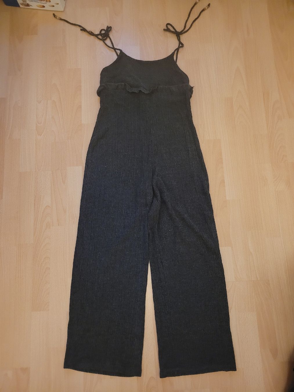 Tute: Jumpsuit gr. M – Usato da Inwil venduto da Flower2325