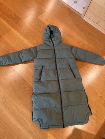 Grossgeschnittener Wintermantel