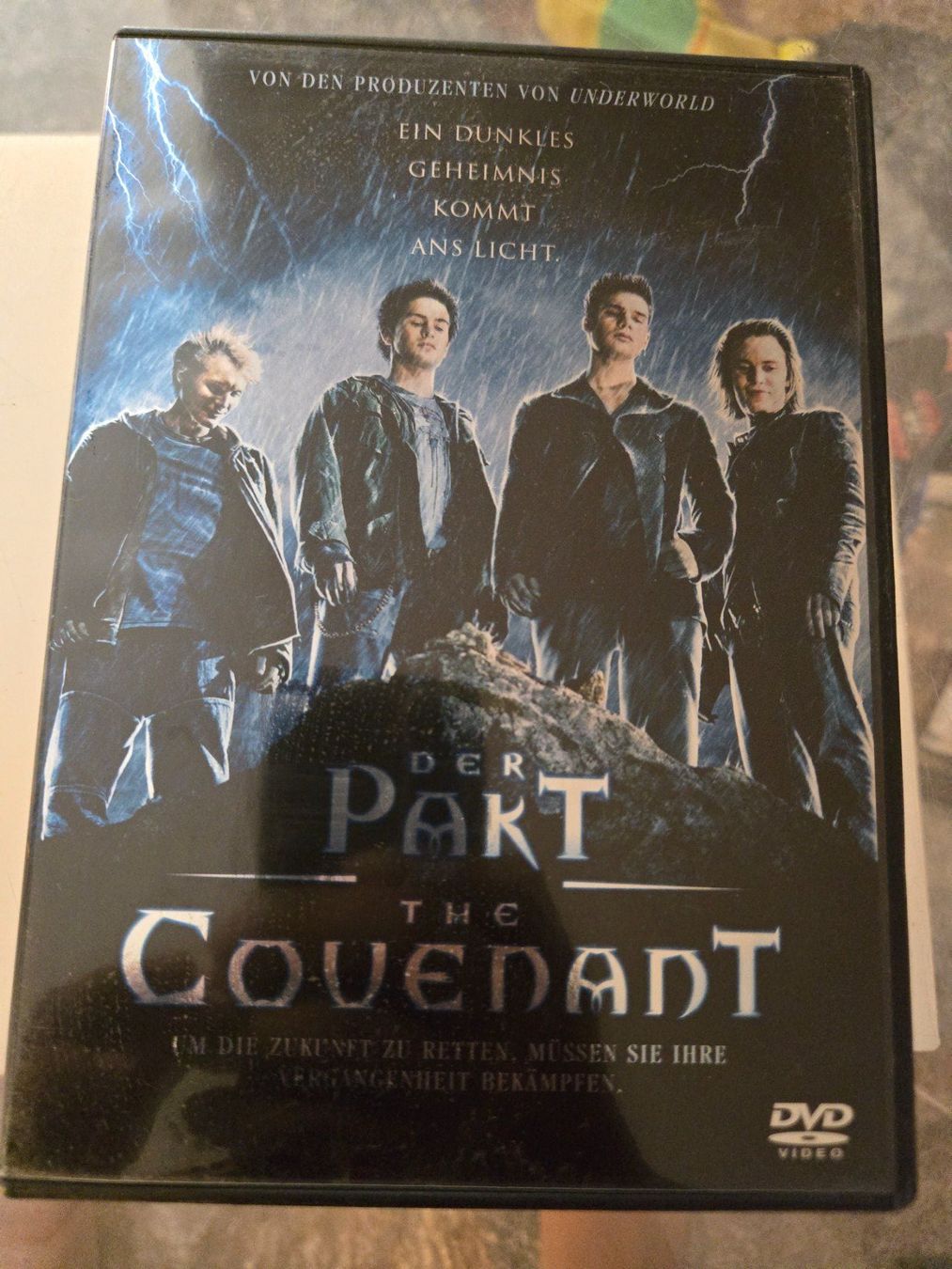 Tutti i DVDs: The Covenant DVD – Usato da Bussigny venduto da Kfdlt