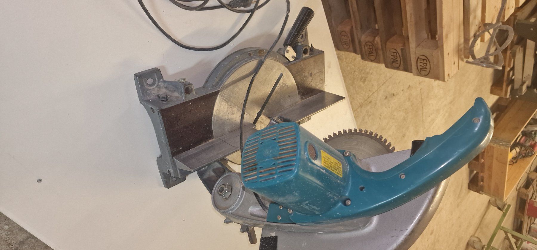 Makita Seghe: Makita Kappsäge – Usato da Flawil venduto da 1343525 2