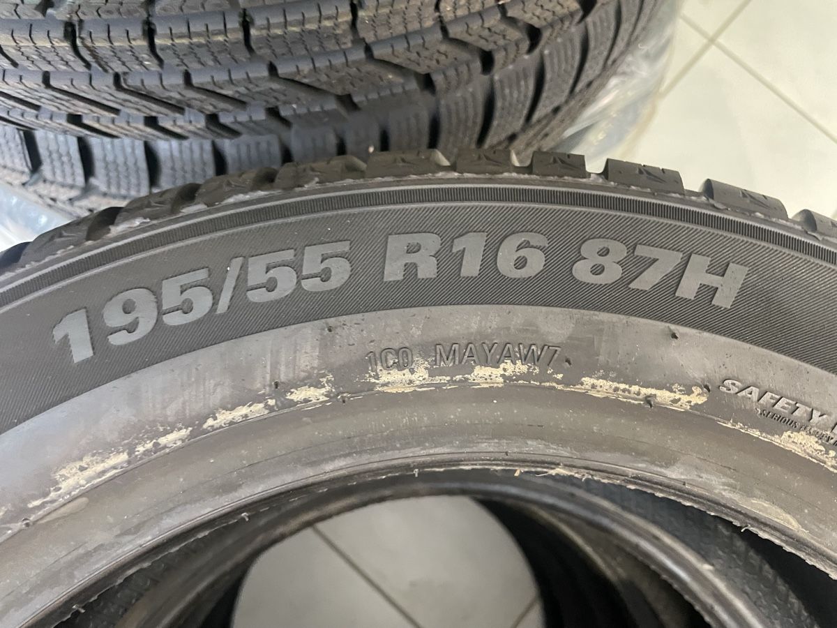 Kumho Pneumatici & Ruote complete: Kumho Winterpneu Neu 4stk – Nuovo (secondo la descrizione) da Tecknau venduto da Garage_St.Buser 1