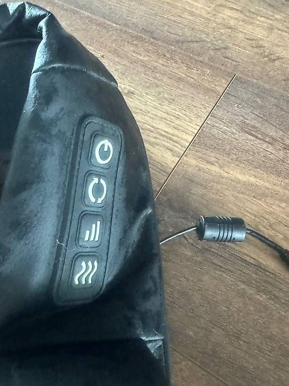 Dispositivi per massaggi: Relaxonic Nackenmassagegerät – Usato da Zürich venduto da Nika501 2