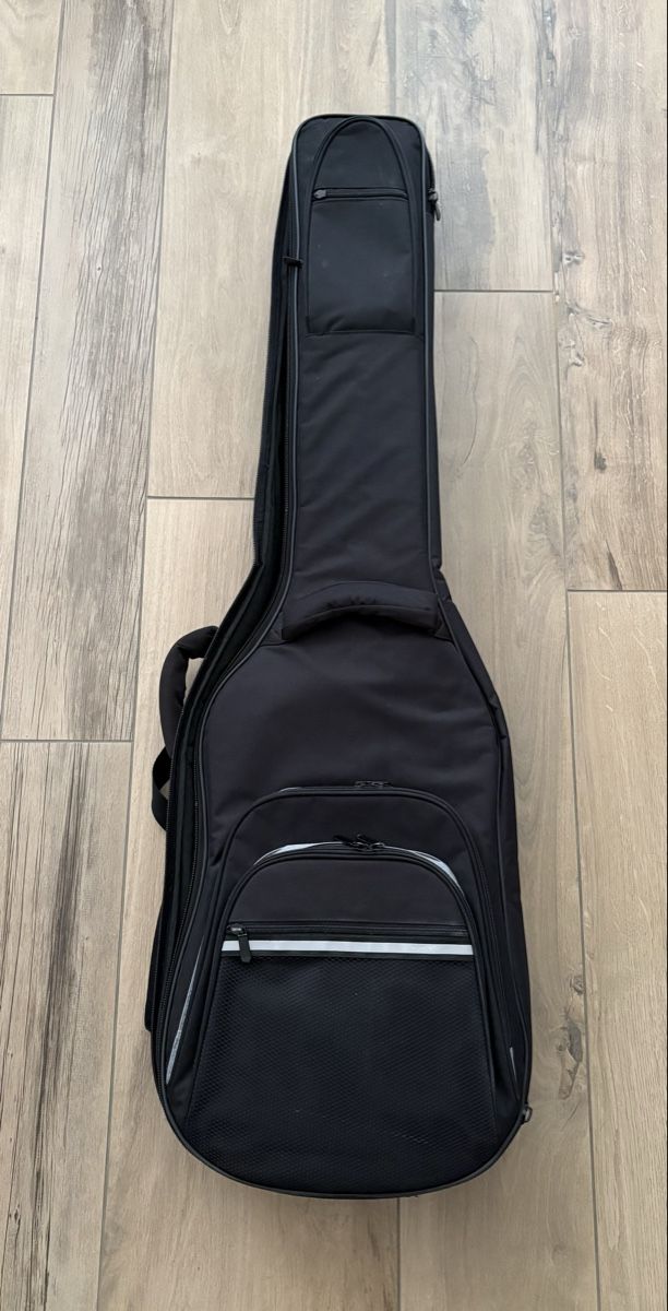 Musikinstrumente: E-Bass „Hammersmith“ / Kanada – Gebraucht aus Schneisingen von Rogtrader 9