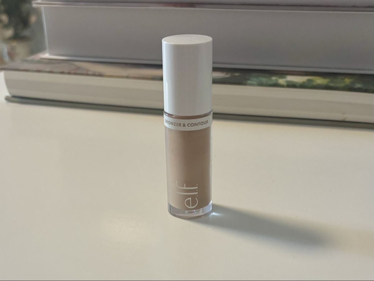 Make-up: E.l.f. Camo Liquid Bronzer & Contour Fair/Light – Gebraucht aus Baden von Tiffany6878