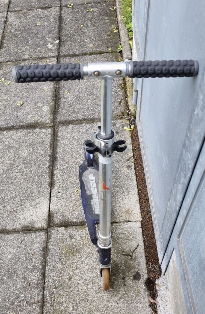 Kickboard: Kick Scooter - Used – Usato da Adliswil venduto da rafabru_ipo 1
