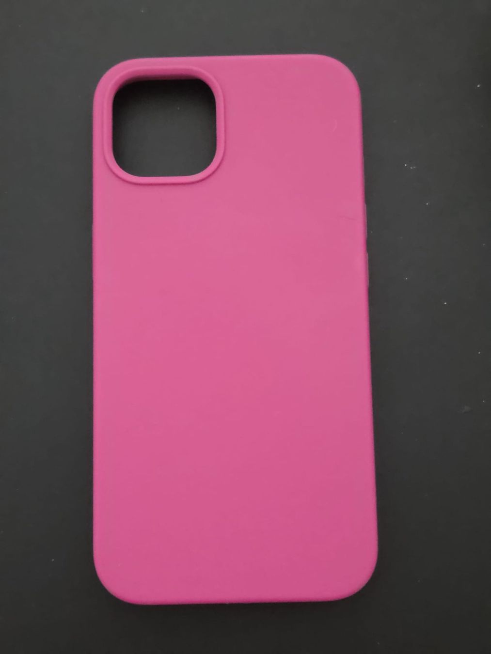 Cover & Protezioni schermo: Coque  pour iPhone 13 rose silicone – Usato da Begnins venduto da IlikeHiPhi