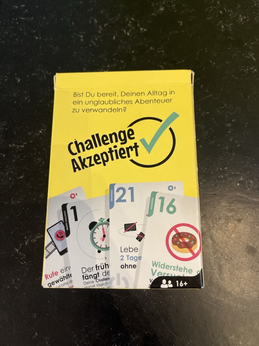 Cartoline: Challenge Akzeptiert Persönlichkeitsentwicklungsspiel – Usato da geroldswil venduto da Mimisa