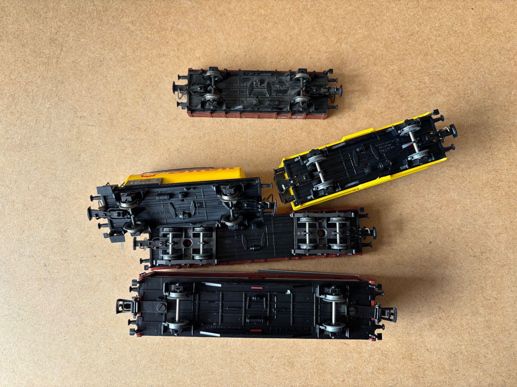 Märklin Modellini di ferrovie: 5x Marklin Guterwagen – Nuovo (secondo la descrizione) da Hauterive NE venduto da eriamch 3
