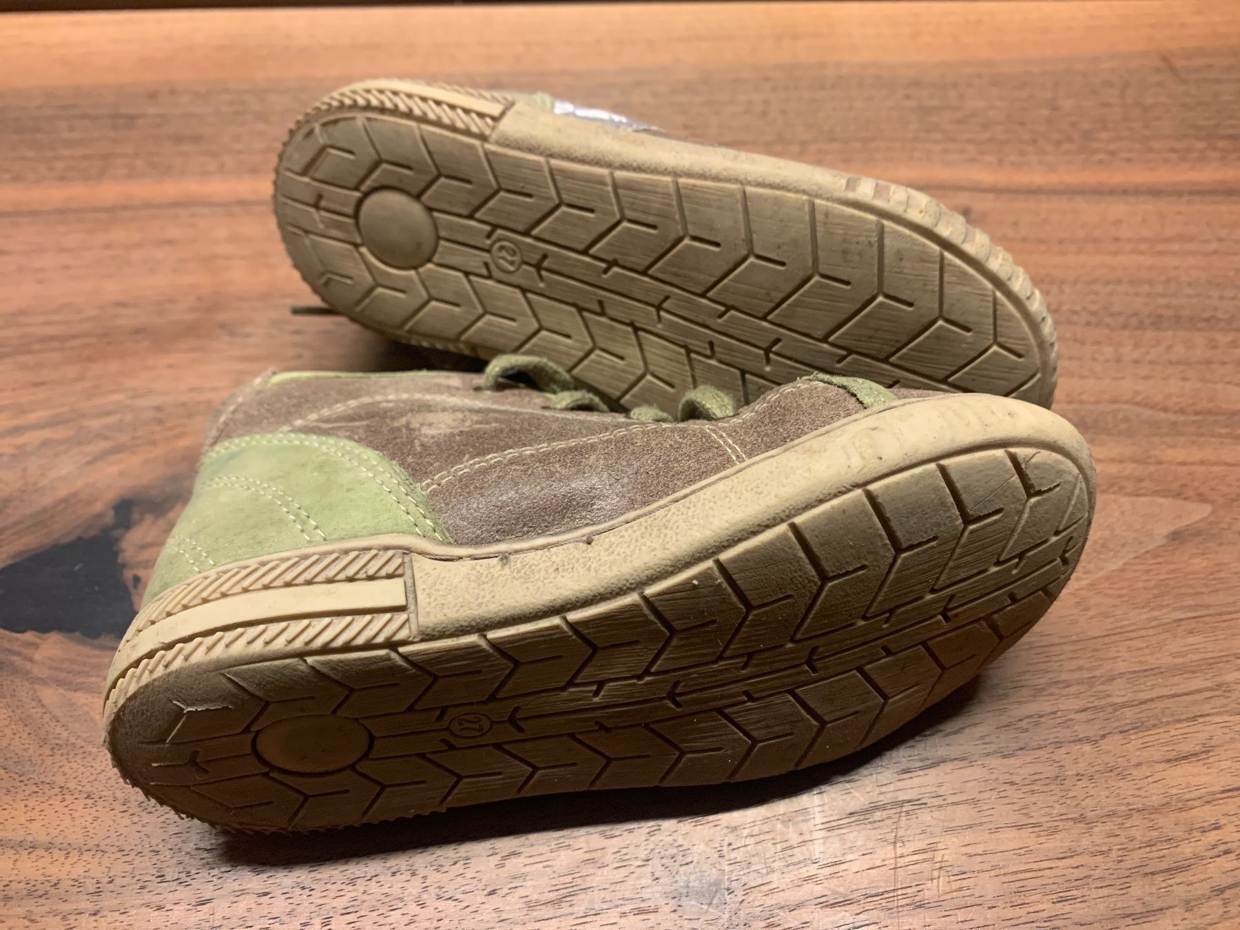 Schuhe für Jungen: hohe Halbschuhe aus Leder Gr 27 – Gebraucht aus Kallnach von Thetrader 2