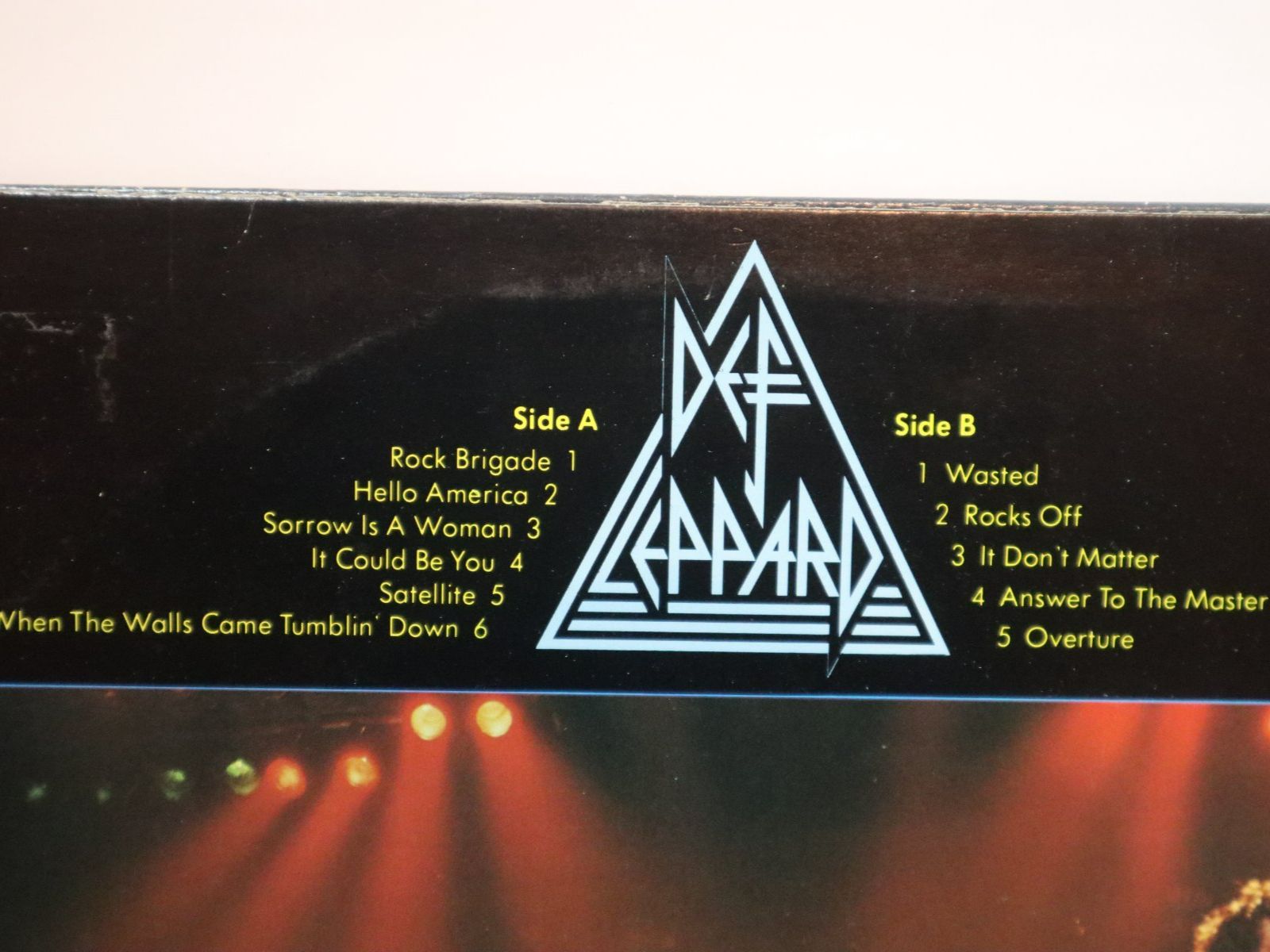 Schallplatten: Vinyl LP Def Leppard On Trough The Night – Gebraucht aus Eschenbach SG von Astalavista 2