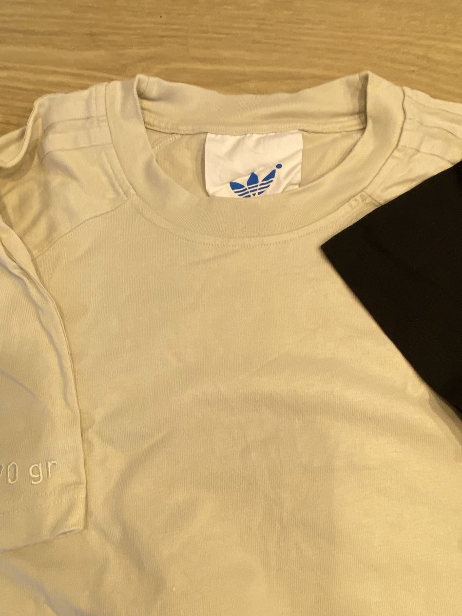 Adidas T-shirt: Adidas Shirts M & L – Usato da Winterthur venduto da Fiore0011 3