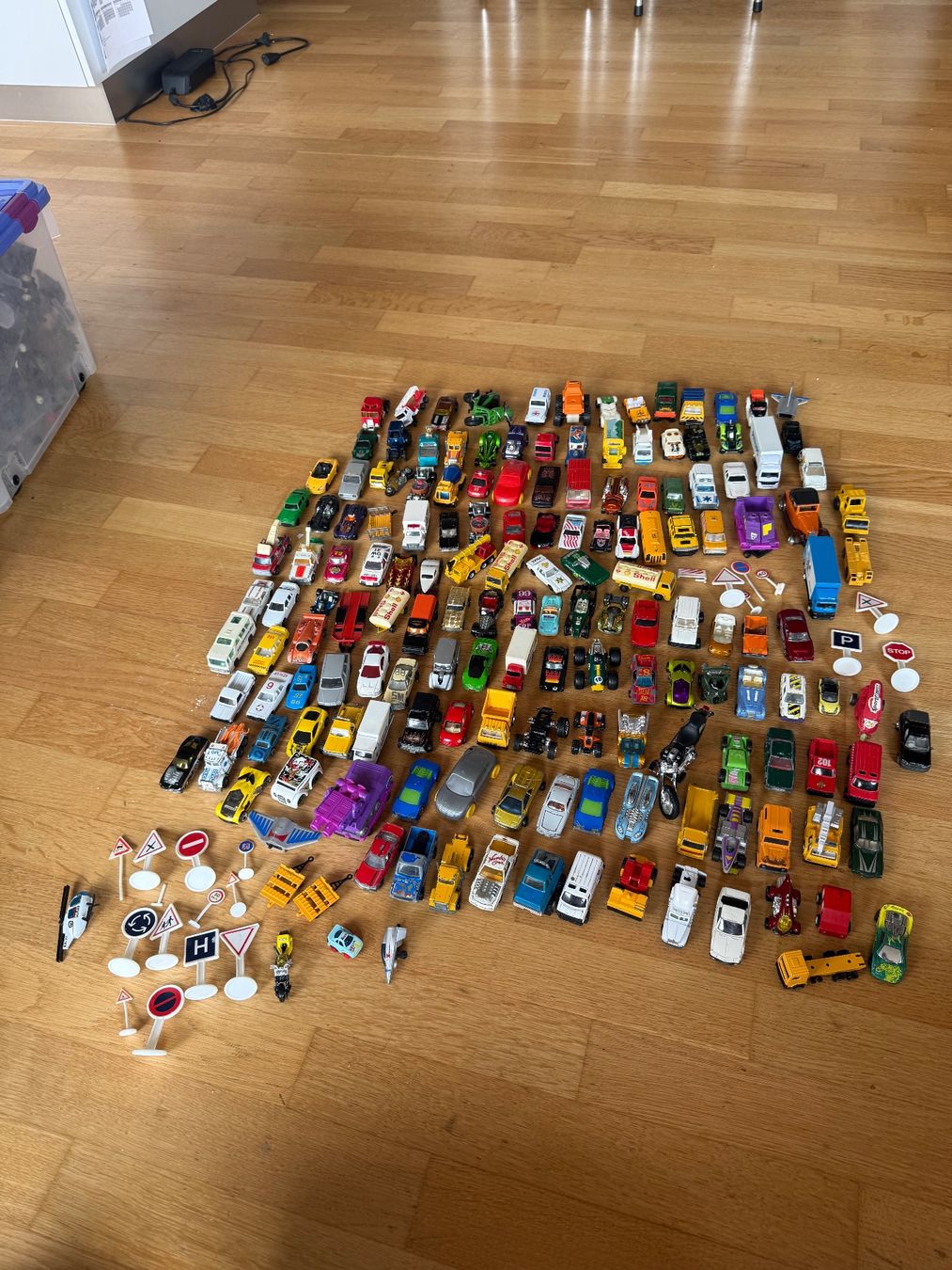 Giocattoli: Spielzeugautos, Modellautos Sammlung – Usato da Fahrni b. Thun venduto da Bergers_occasionen