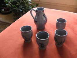 Steingut Krug 0,35 dl inkl. 4 Gläser