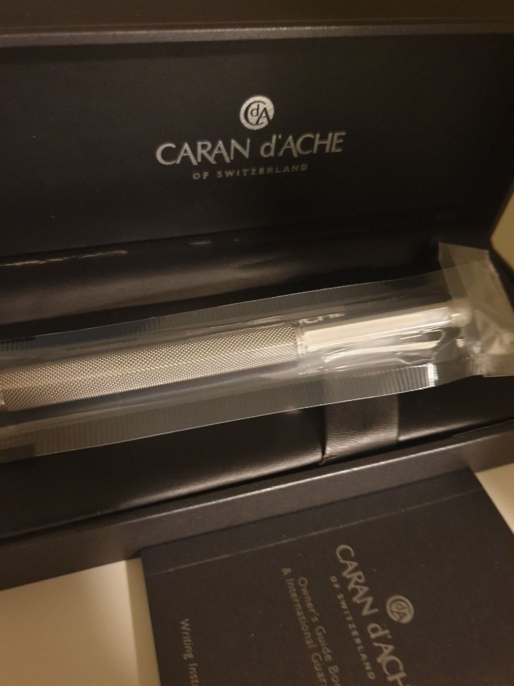 Caran D'Ache Penna & Evidenziatori: Caran dAche Ivanhoe - Rollerball – Nuovo e nell'imballaggio originale da Ormalingen venduto da duftladen