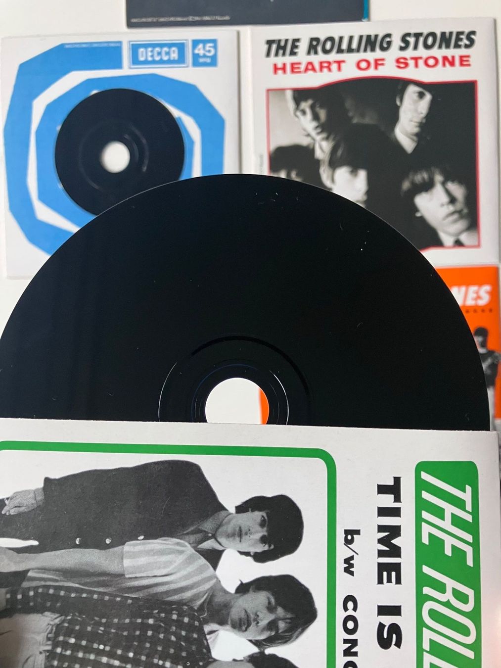 CD: Rolling Stones 5-CD Single Set (2004 ABKCO Replicas) – Usato da Luzern venduto da Madvibe 3