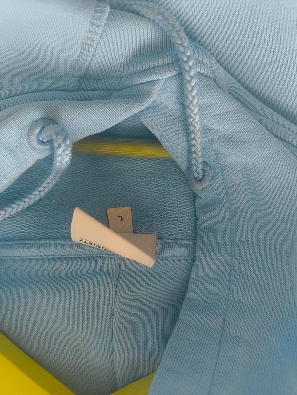 Pullover & Sweatshirts: Highsnobiety Pullover (Grösse L) – Gebraucht aus Bern von TxZ 4