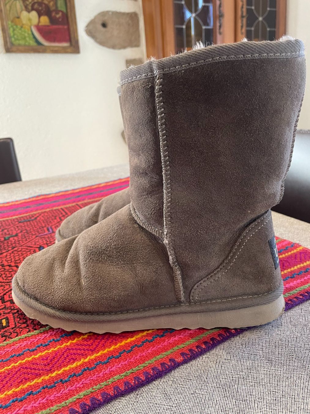 Ugg Scarpe da donna: UGG Suede Grey Boots – Size 36 – Usato da Aire-la-Ville venduto da sa__8skk 1