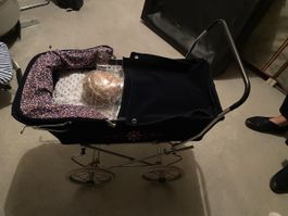 Vintage Puppenwagen / Kinderwagen - Sammlerstück Top Zustand