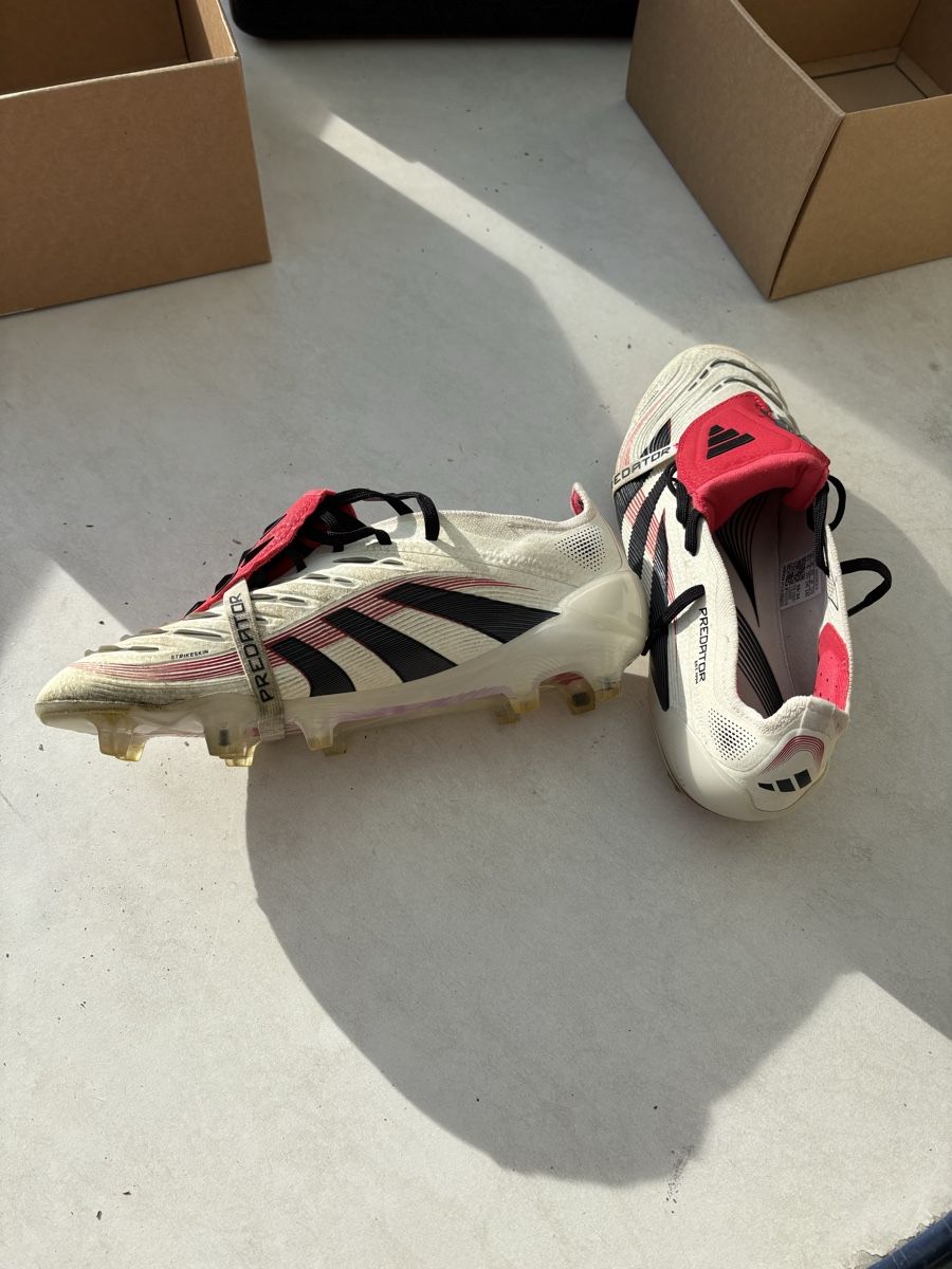 Adidas Scarpe da uomo: Scarpe da calcio Adidas Predator 39 1/3 – Usato da Ludiano venduto da adr_hr66 1