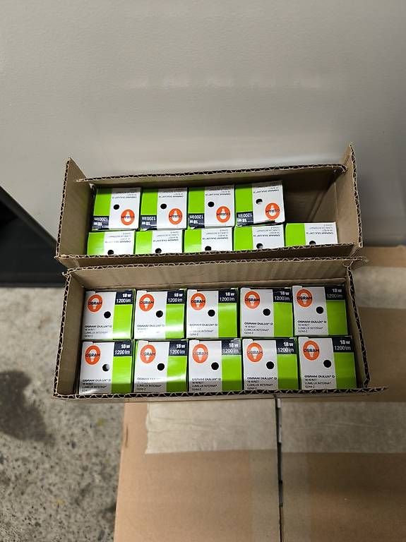 Osram Lampade: Glühbirnen OSRAM 18W/827 G24d-2 – Usato da Kehrsatz venduto da Galopom 4