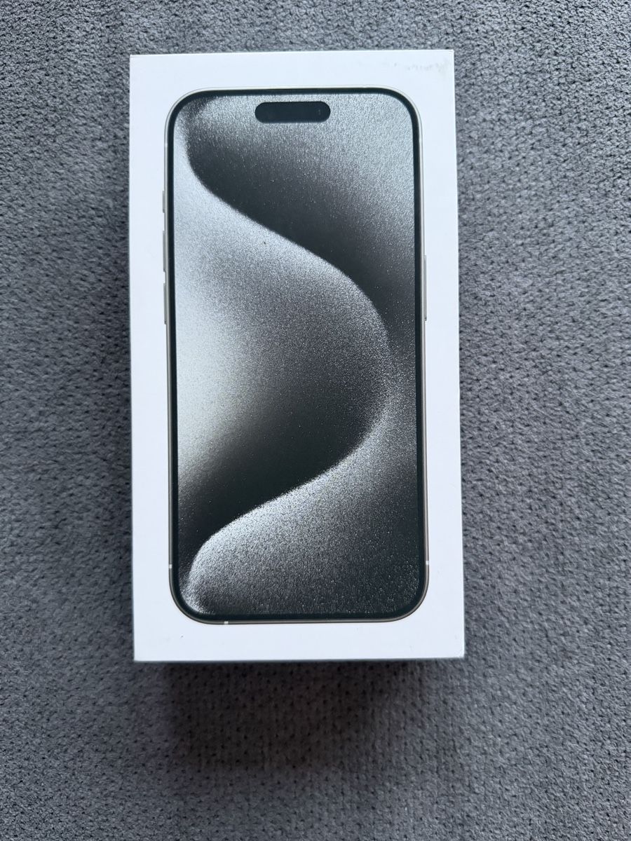 Apple Handys / Smartphones: iPhone 15 Pro, 256GB, Titan Weiss – Gebraucht aus Horw von Dena29