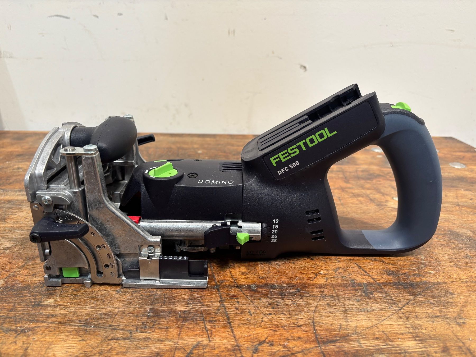 Festool Alle Maschinen: Festool Akku-Dübelfräse Domino DFC 500 E Basic Neuwertig – Neu (gemäss Beschreibung) aus Winterthur von ReUse_Baumarkt 1