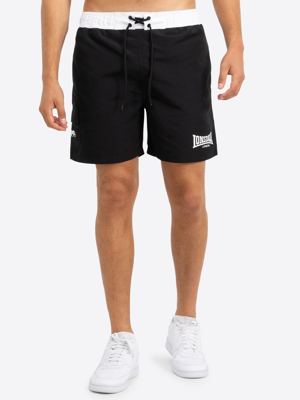 Hosen: Lonsdale Thorpe Beachshort Schwarz M – Neu und originalverpackt aus Düdingen von BluePalm