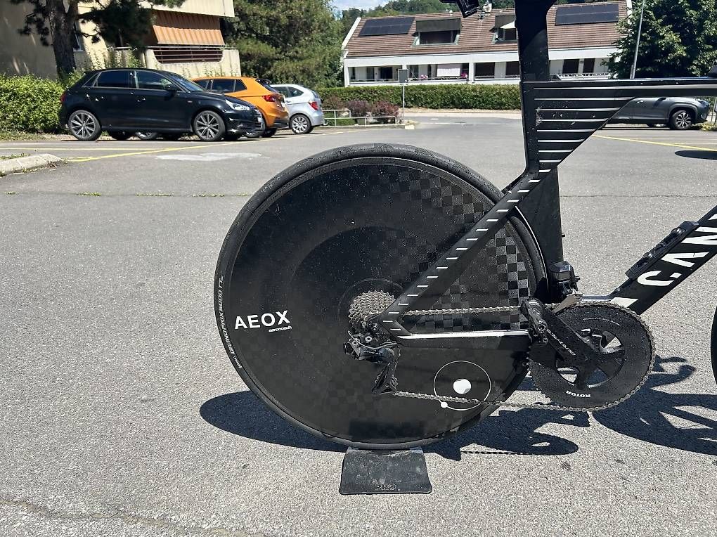 Biciclette: Canyon Speedmax cf slx de 2020 avec lenticulaire  – Usato da Lausanne venduto da axe_qns5 1