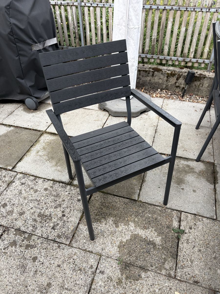 Jysk Tischset: Gartentisch mit 6 Stühlen Aluminium Anthrazit Grau – Gebraucht aus Baden von jon_p9nc 6
