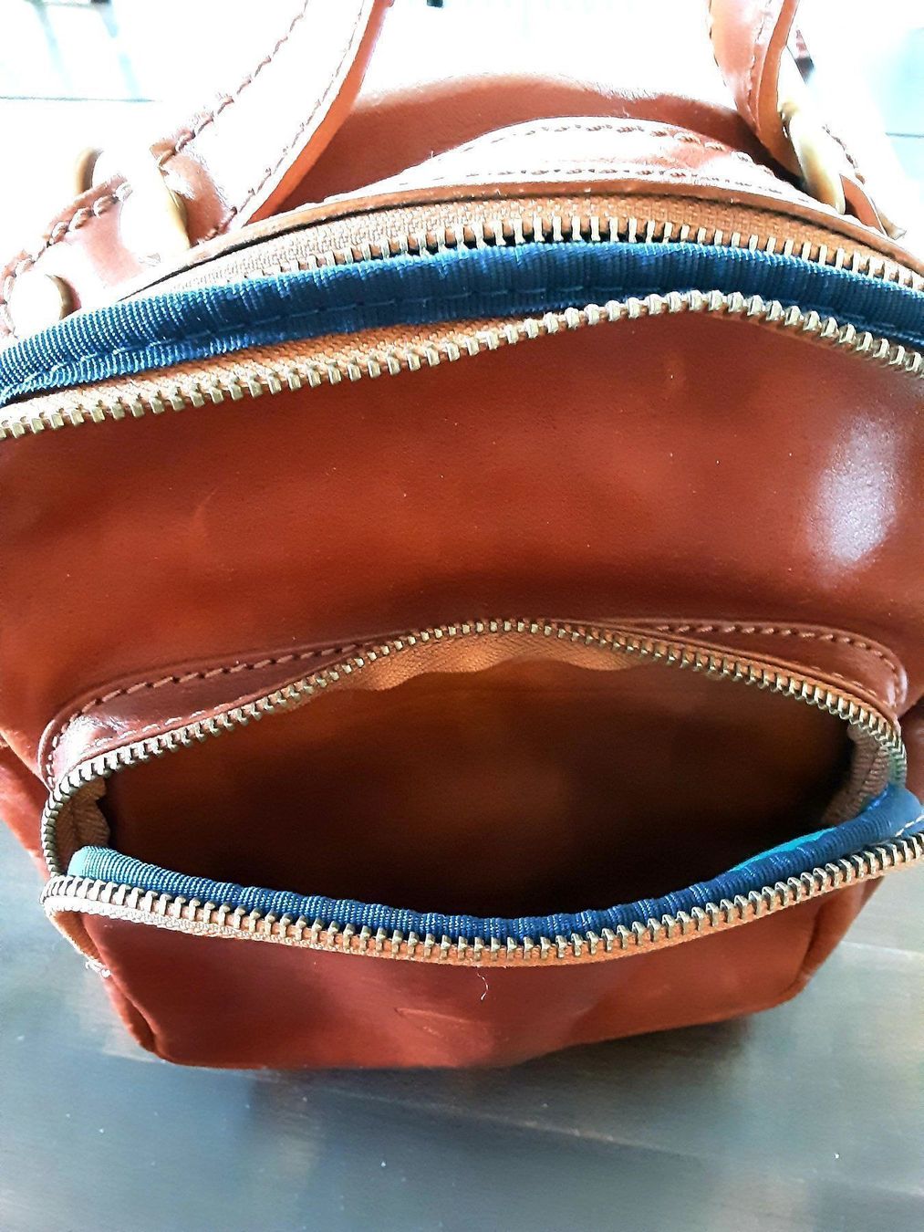 Zaini: Lederrucksack (Farbe: Cognac) – Nuovo (secondo la descrizione) da Bern venduto da Javero 7