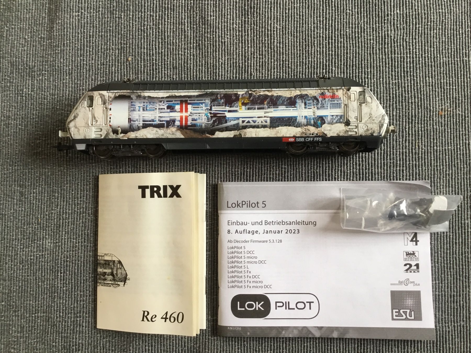 Trix Modellini di ferrovie: Trix 22734 E-Lok Re 460 SBB H0 ESU Lokpilot 5 Decoder – Usato da Augst BL venduto da Bahama03 2