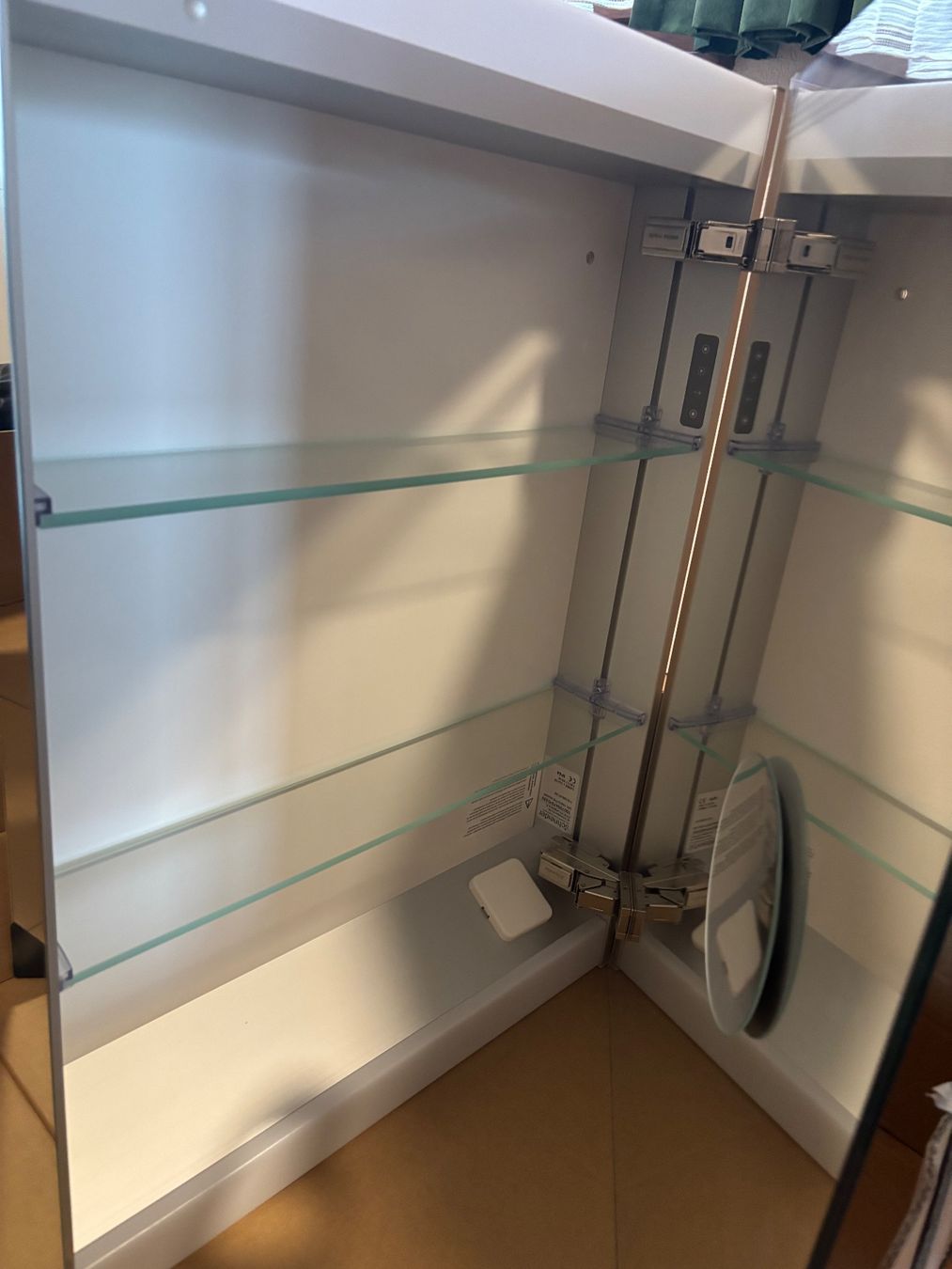Schneider Armadietti a specchio: Schneider spiegelschrank 100 cm – Usato da Plasselb venduto da Mike760 4