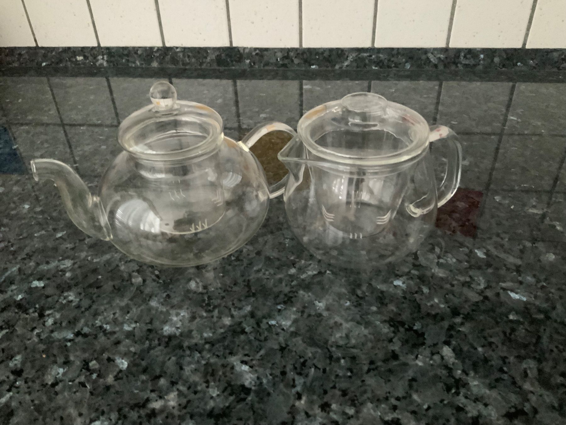 Bicchieri: Stövchen aus Glas mit zwei Kürgen – Usato da Root venduto da HeidyShop 7
