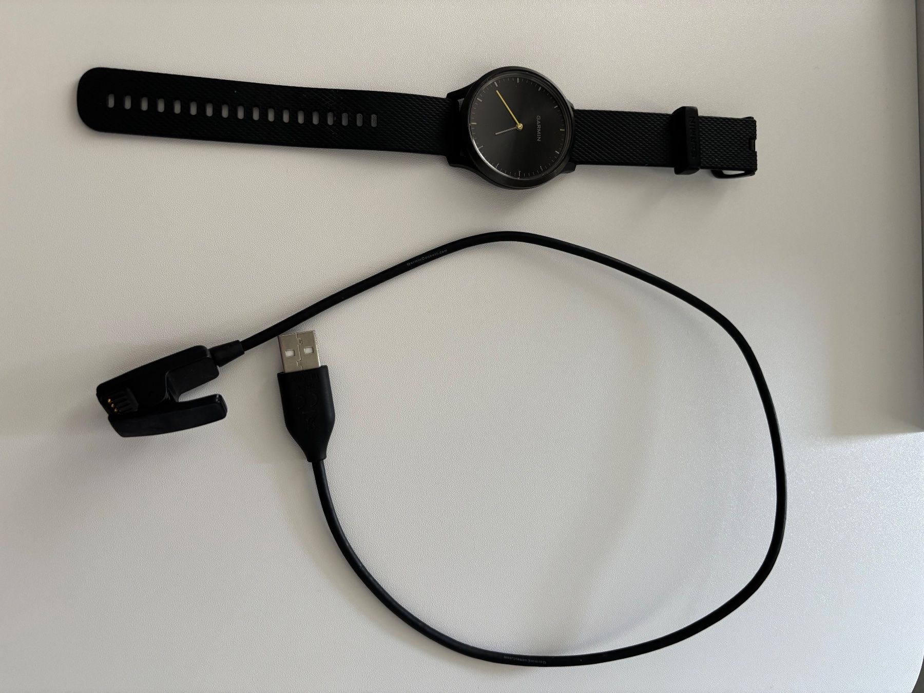 Garmin Smartwatch: Garmin Vivomove HR smartwatch – Usato da Zürich venduto da mon_q227 3