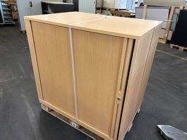 2 Stück Lateralschränke aus Holz
