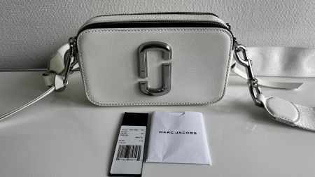Marc Jacobs Snapshot