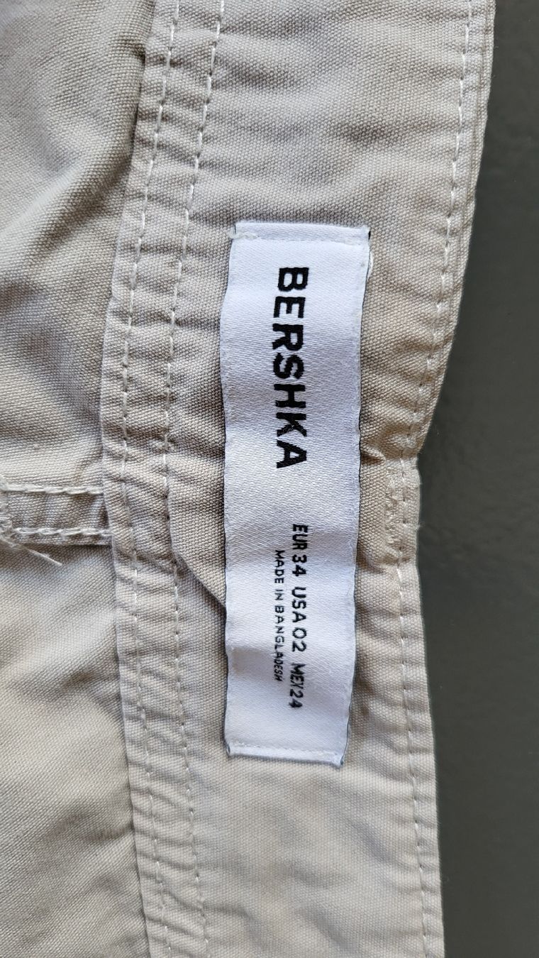 Hosen: sommerhose bershka 34 – Gebraucht aus Zürich von Sibetti 2