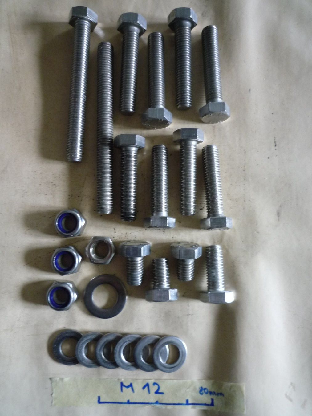 Altro per industria metallurgica: M12   Chromstahl-Schrauben, -Muttern, -Stoppmuttern etc. – Nuovo (secondo la descrizione) da Rafz venduto da Sonnenblume305 1
