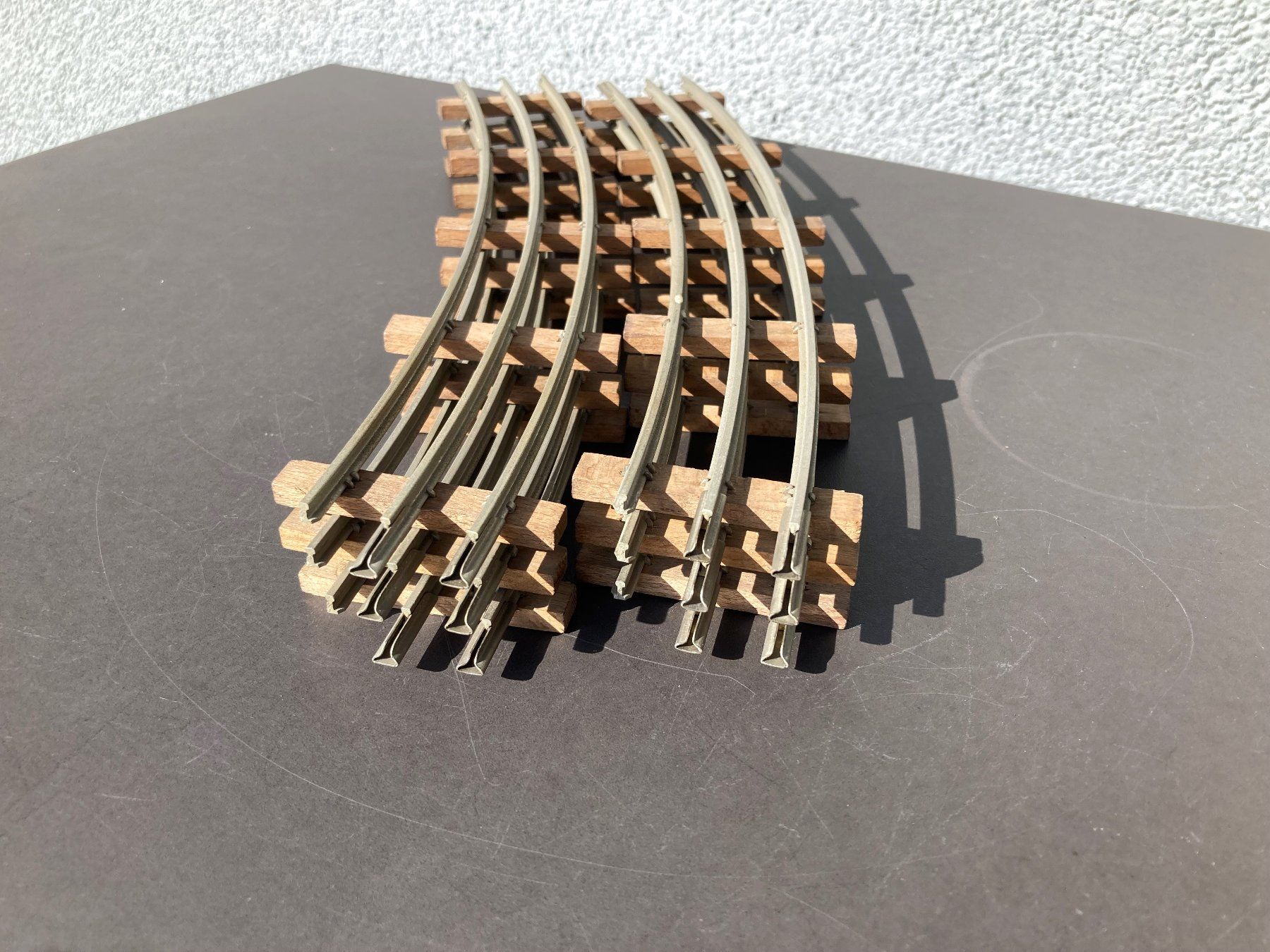 Buco Modellini di ferrovie: BUCO Stahlschienen 122er, 6 Stück – Usato da Therwil venduto da kuuvalo 2