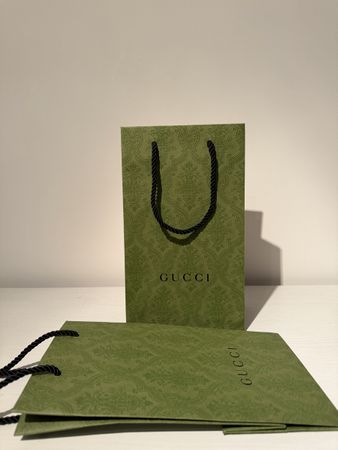 Gucci Geschenktasche, klein, neuwertig, Top Zustand!