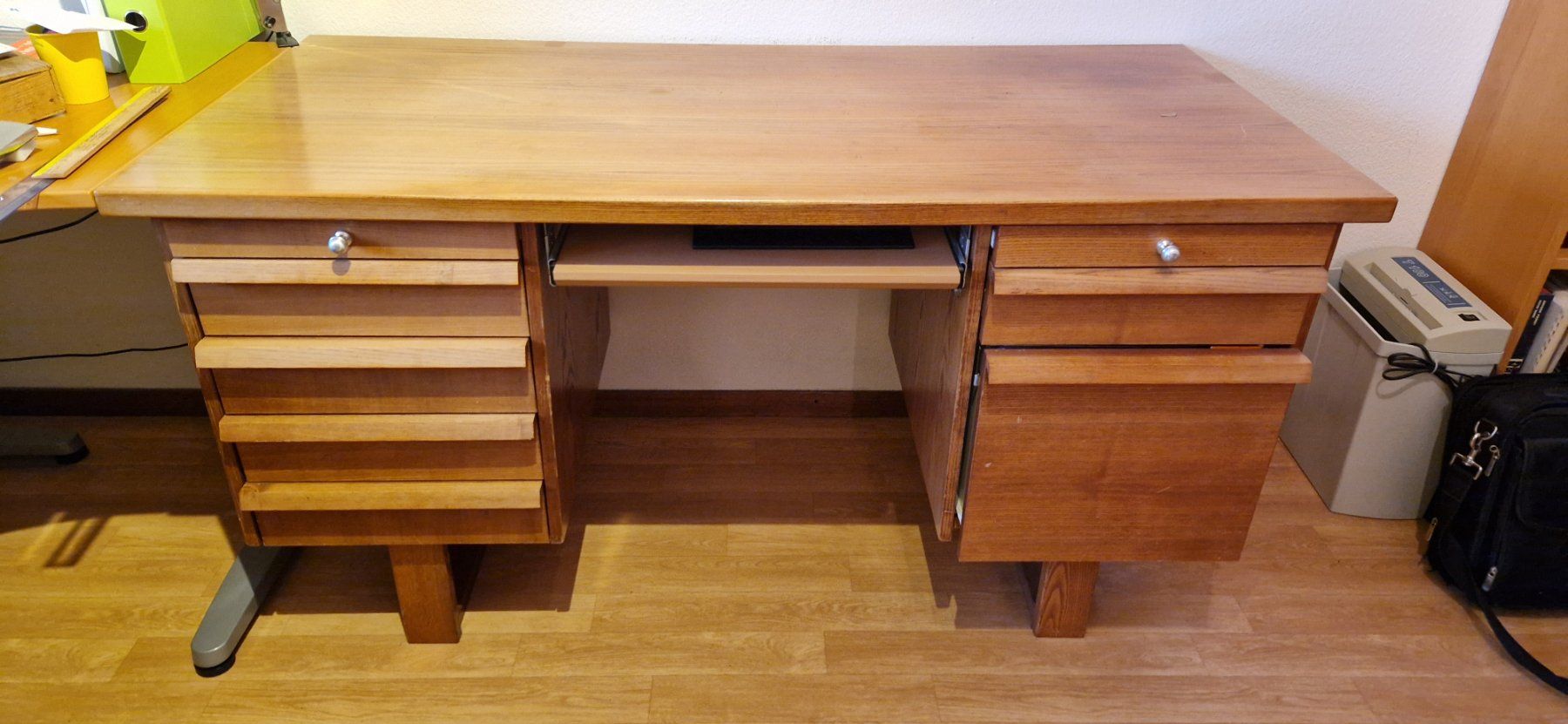 Bureaux: Bürotisch – D'occasion à Wädenswil par Walter1972