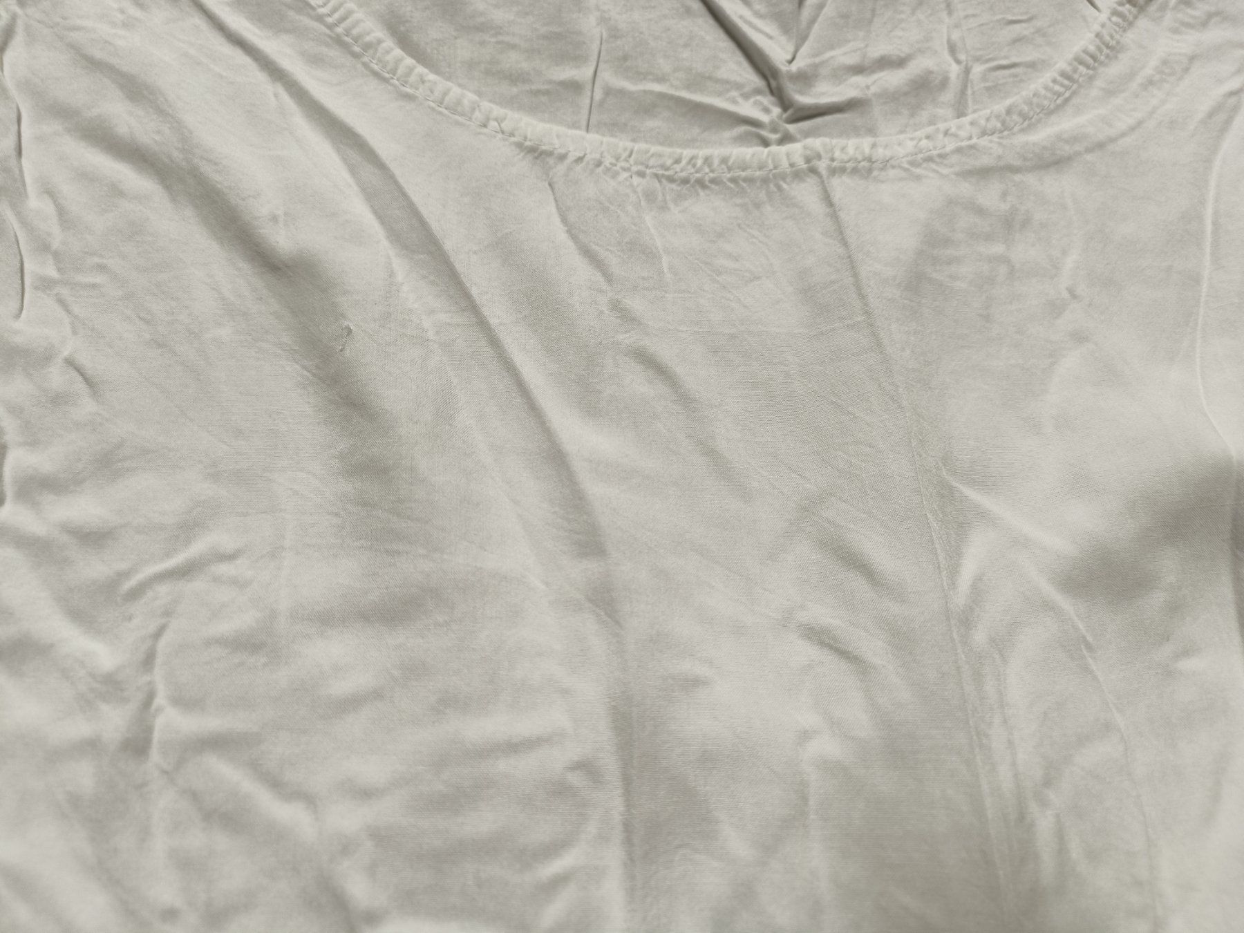 T-shirt: Blusenshirt L – Usato da Bätterkinden venduto da Elefantenzoo 1
