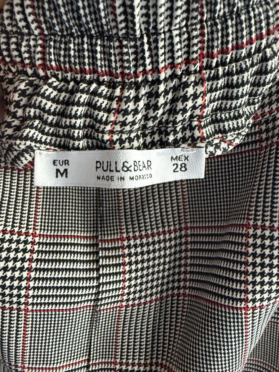Pull&Bear Pantaloni: Pull&Bear trousers new! (size M) – Nuovo (secondo la descrizione) da Genève venduto da fat_5zzp 3