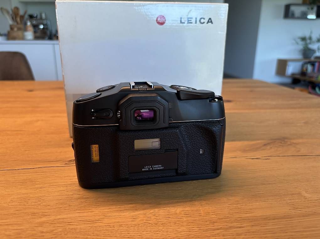 Fotocamera: Leica R8 – Usato da Stetten SH venduto da matheusruzzon 1