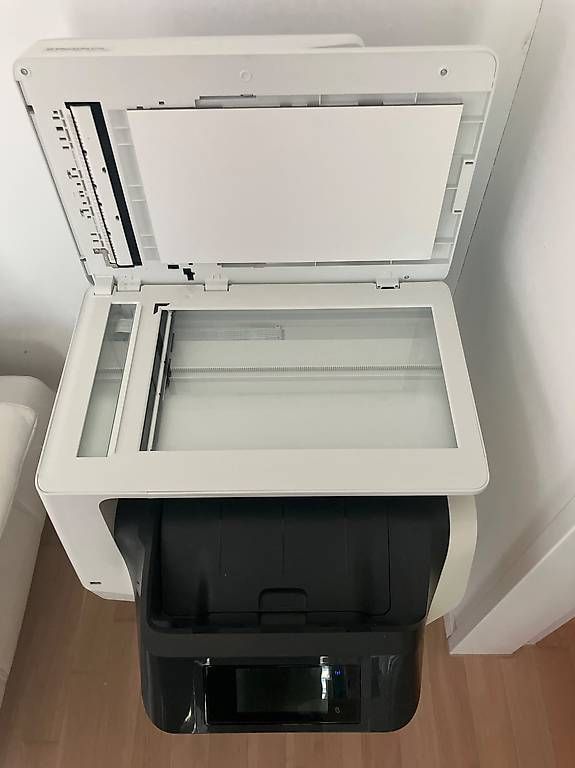 Hewlett Packard Imprimantes: Drucker HO OfficeJet Pro 8720 – D'occasion à Laufen par mja_cqp5 1
