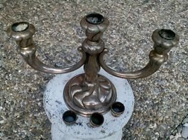 Très ancien bougeoir en argent 3 feux.