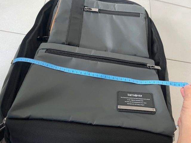 Samsonite Zaini: SAMSONITE: grosse Laptoprucksack - olivgrün – Nuovo (secondo la descrizione) da Neerach venduto da romiping 7