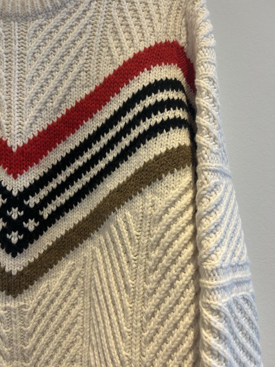 Maje Pullover & Sweatshirts: Maje Winter Pullover – Neu (gemäss Beschreibung) aus Aeugst am Albis von schatzkistee 1