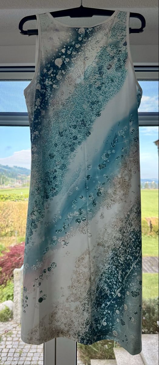 Kleider: Leichtes Sommerkleid Grösse M – Neu (gemäss Beschreibung) aus Sempach Station von blackhors 1